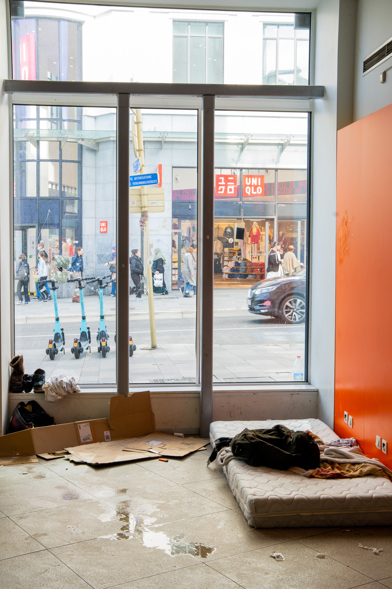 Invisible inhabitant III